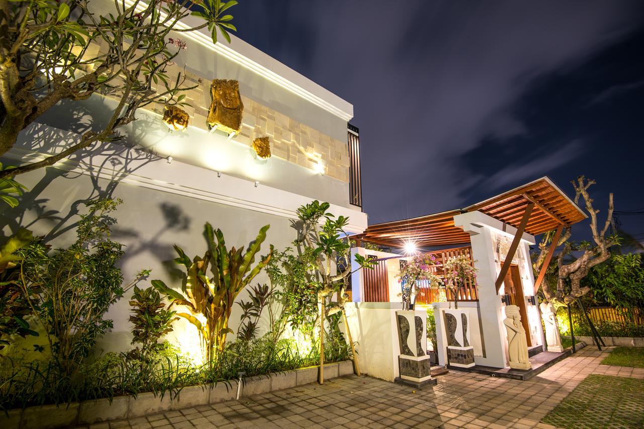 Legian Bisma Suite Kuta Lombok Esterno foto